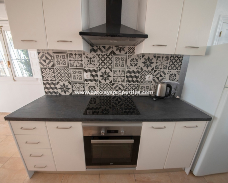 Wederverkoop - Vrijstaande Villa - Urb. La Marina