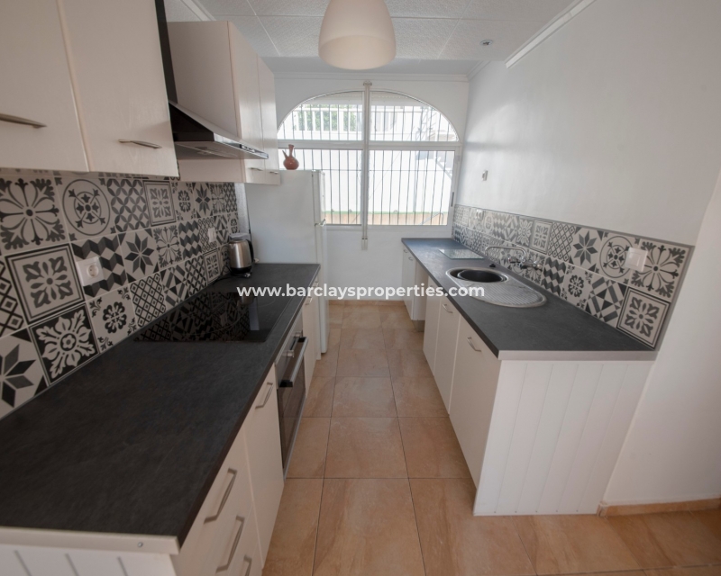 Wederverkoop - Vrijstaande Villa - Urb. La Marina