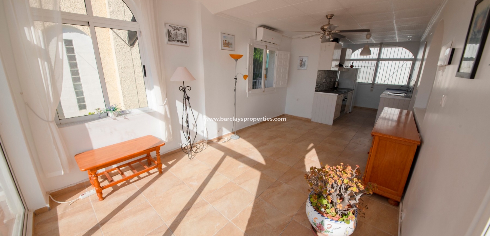 Wederverkoop - Vrijstaande Villa - Urb. La Marina