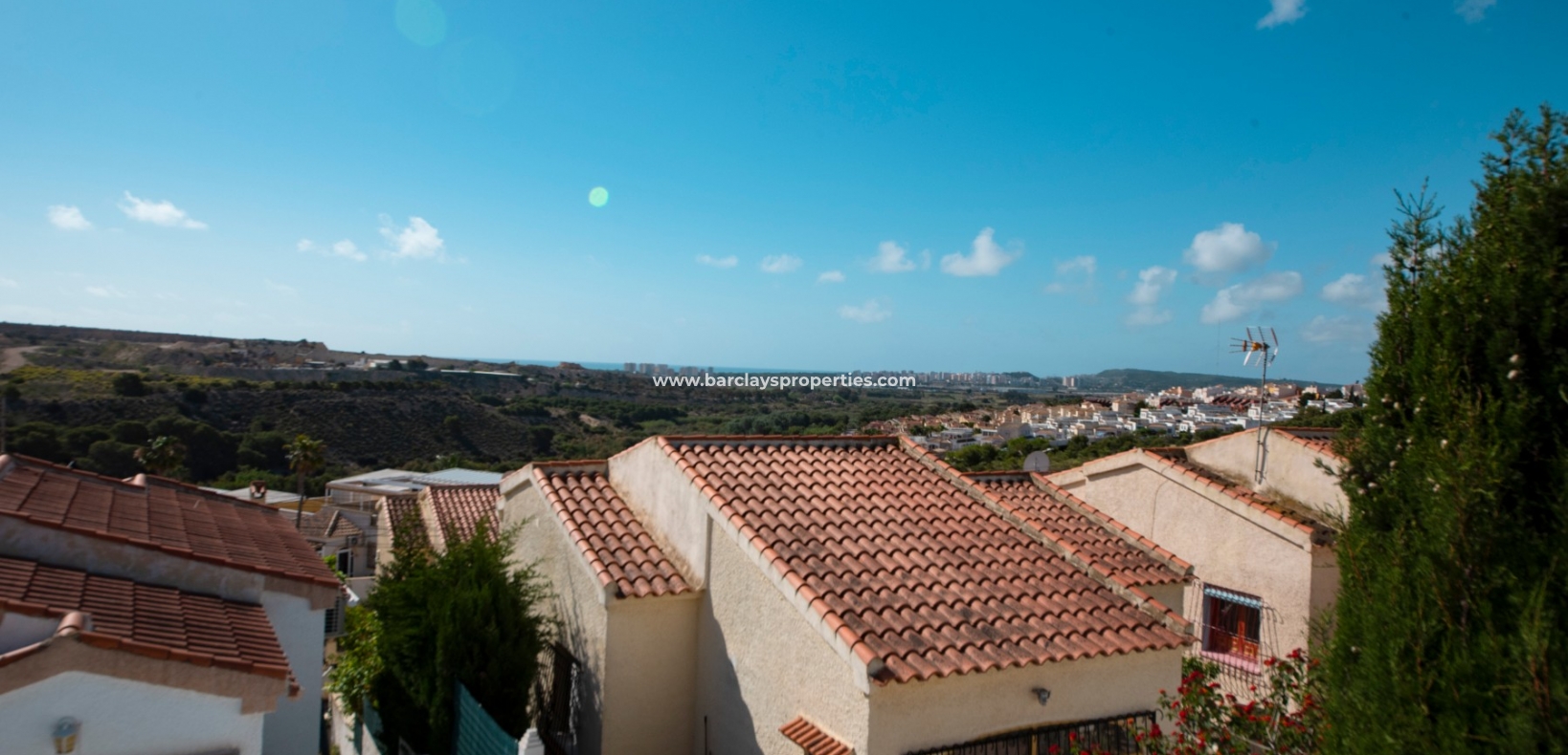 Wederverkoop - Vrijstaande Villa - Urb. La Marina