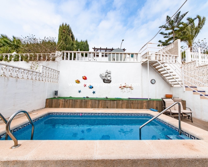 Wederverkoop - Vrijstaande Villa - Urb. La Marina