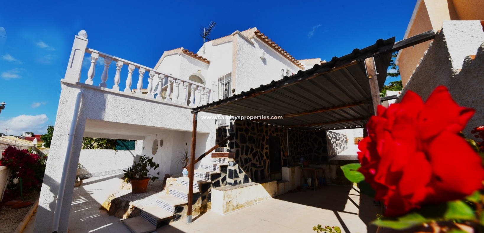 Wederverkoop - Vrijstaande Villa - Urb. La Marina