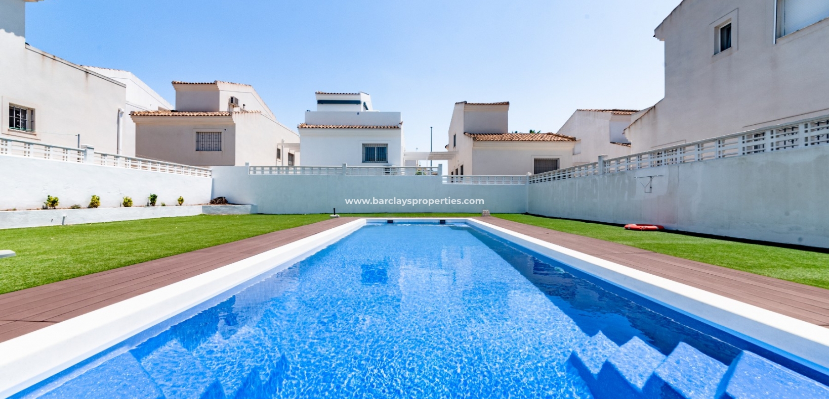 Wederverkoop - Vrijstaande Villa - Urb. La Marina