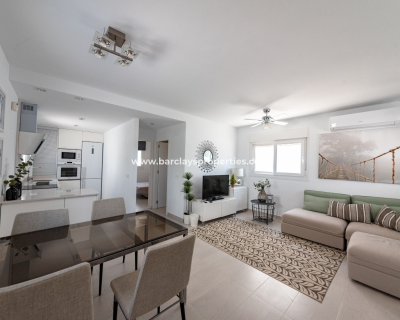 Wederverkoop - Vrijstaande Villa - Urb. La Marina