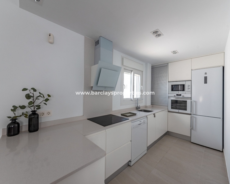 Wederverkoop - Vrijstaande Villa - Urb. La Marina