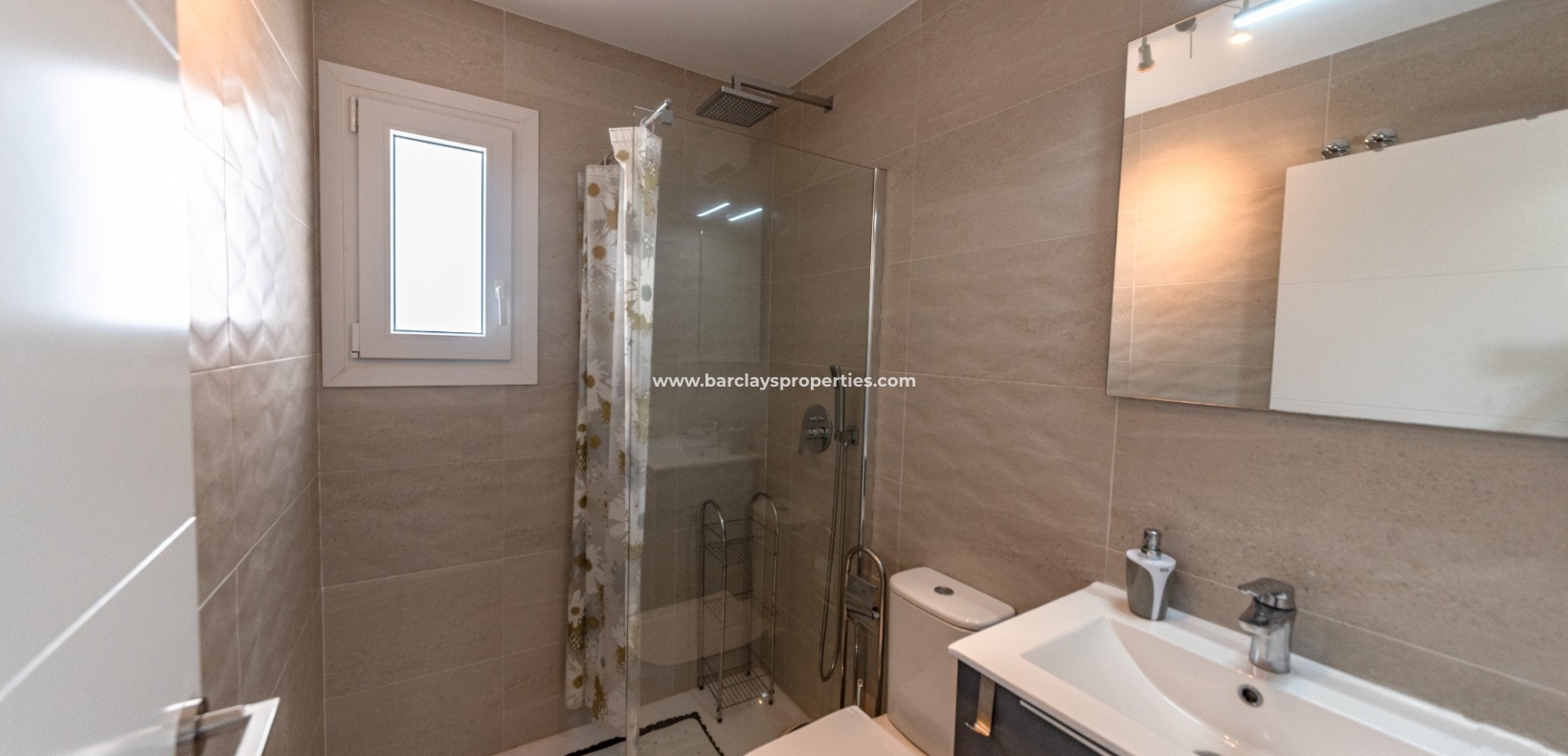 Wederverkoop - Vrijstaande Villa - Urb. La Marina