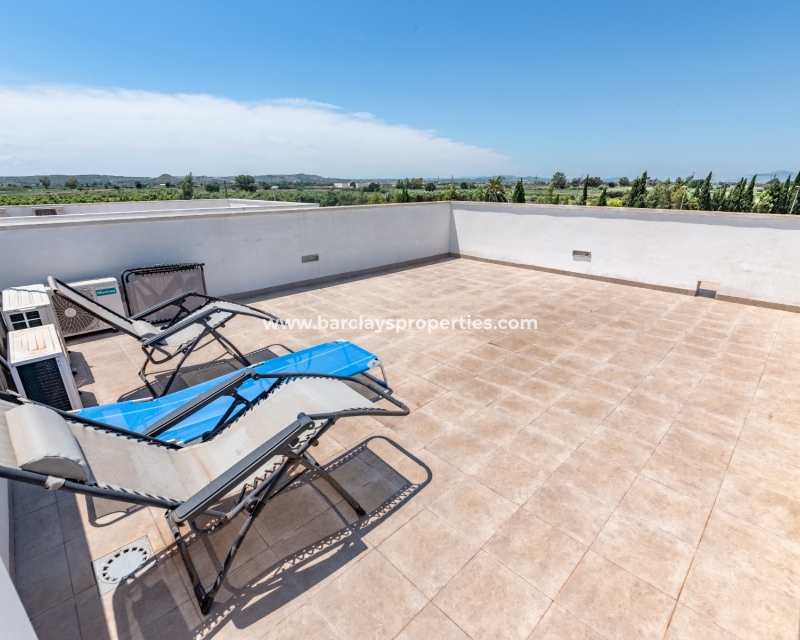 Wederverkoop - Vrijstaande Villa - Urb. La Marina