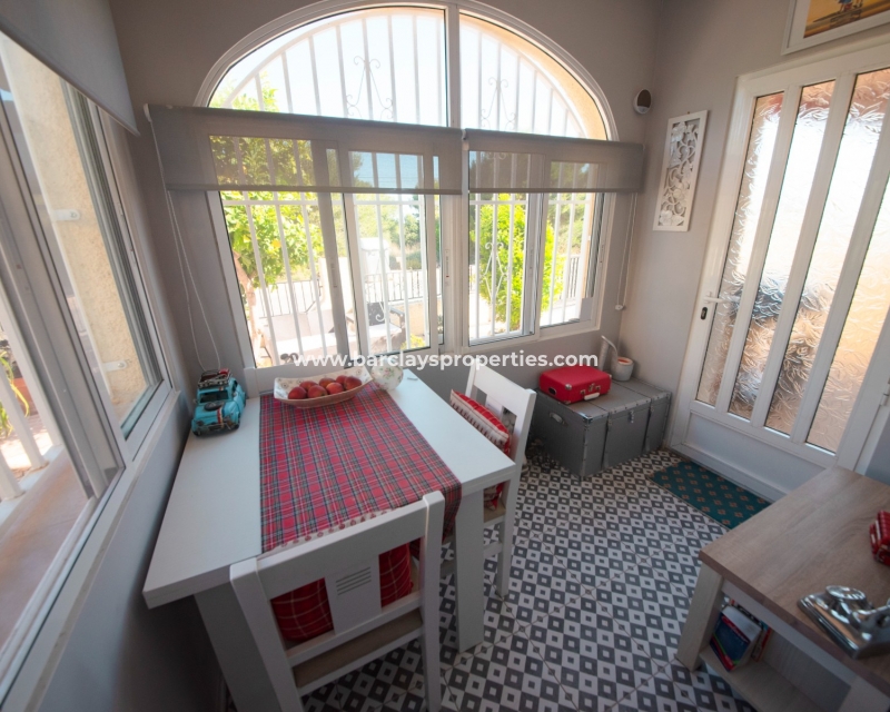 Wederverkoop - Vrijstaande Villa - Urb. La Marina