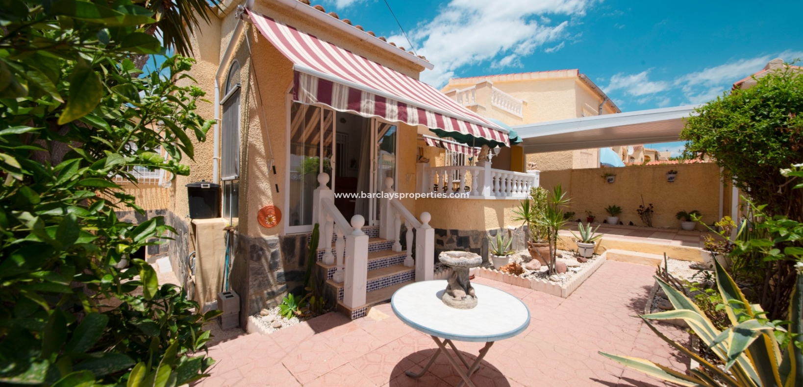 Wederverkoop - Vrijstaande Villa - Urb. La Marina