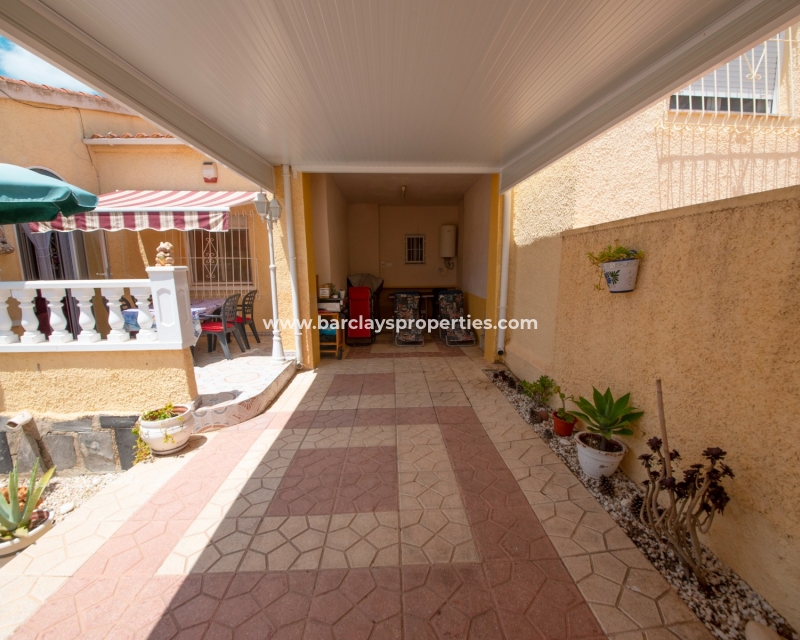 Wederverkoop - Vrijstaande Villa - Urb. La Marina