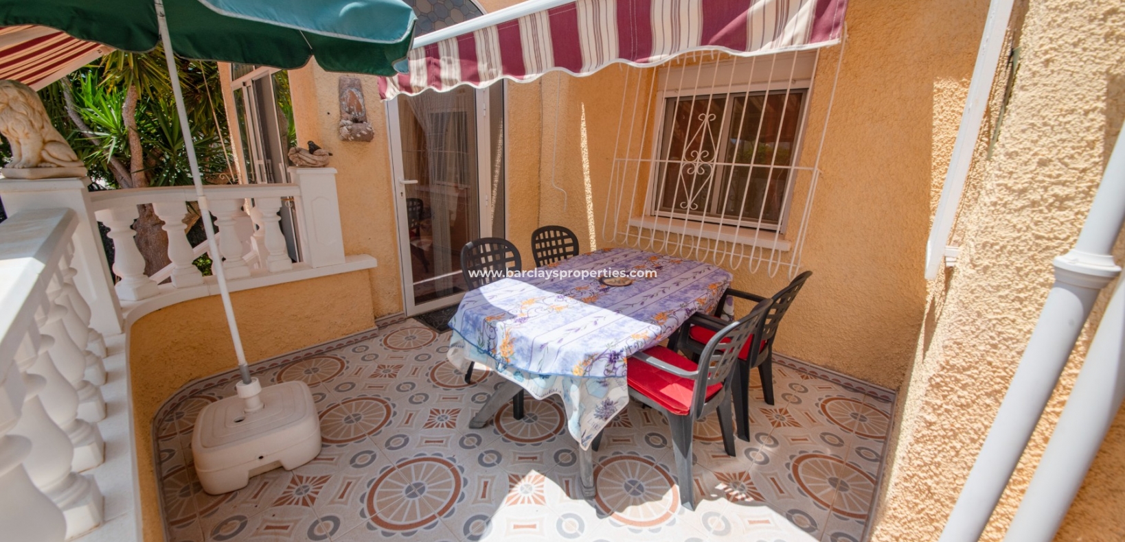 Wederverkoop - Vrijstaande Villa - Urb. La Marina