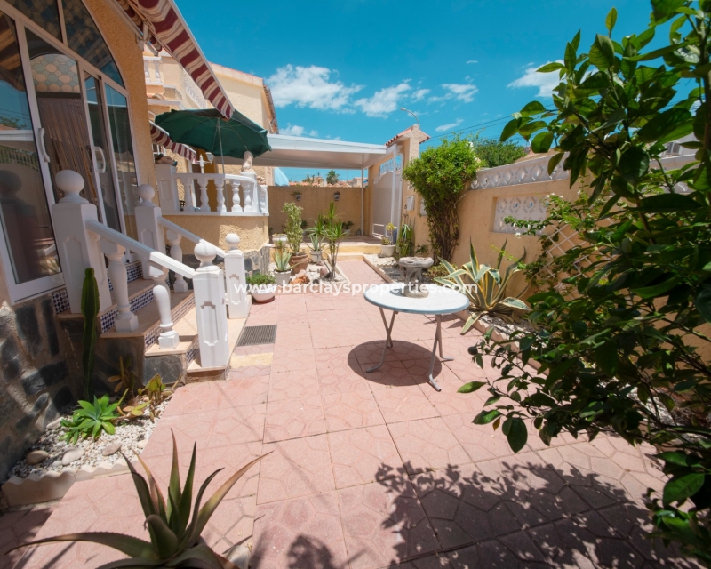 Wederverkoop - Vrijstaande Villa - Urb. La Marina