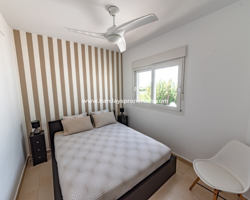 Wederverkoop - Vrijstaande Villa - Urb. La Marina