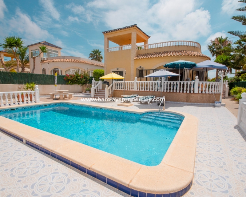 Wederverkoop - Vrijstaande Villa - Urb. La Marina