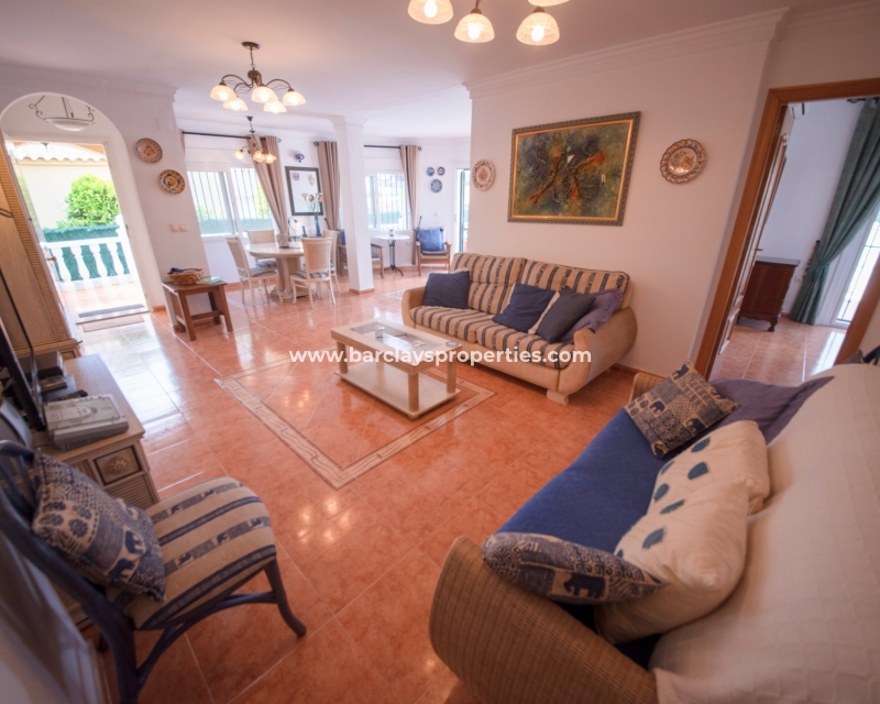 Wederverkoop - Vrijstaande Villa - Urb. La Marina