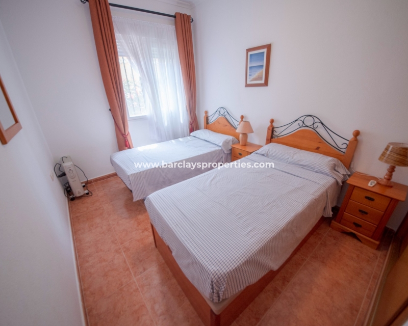 Wederverkoop - Vrijstaande Villa - Urb. La Marina