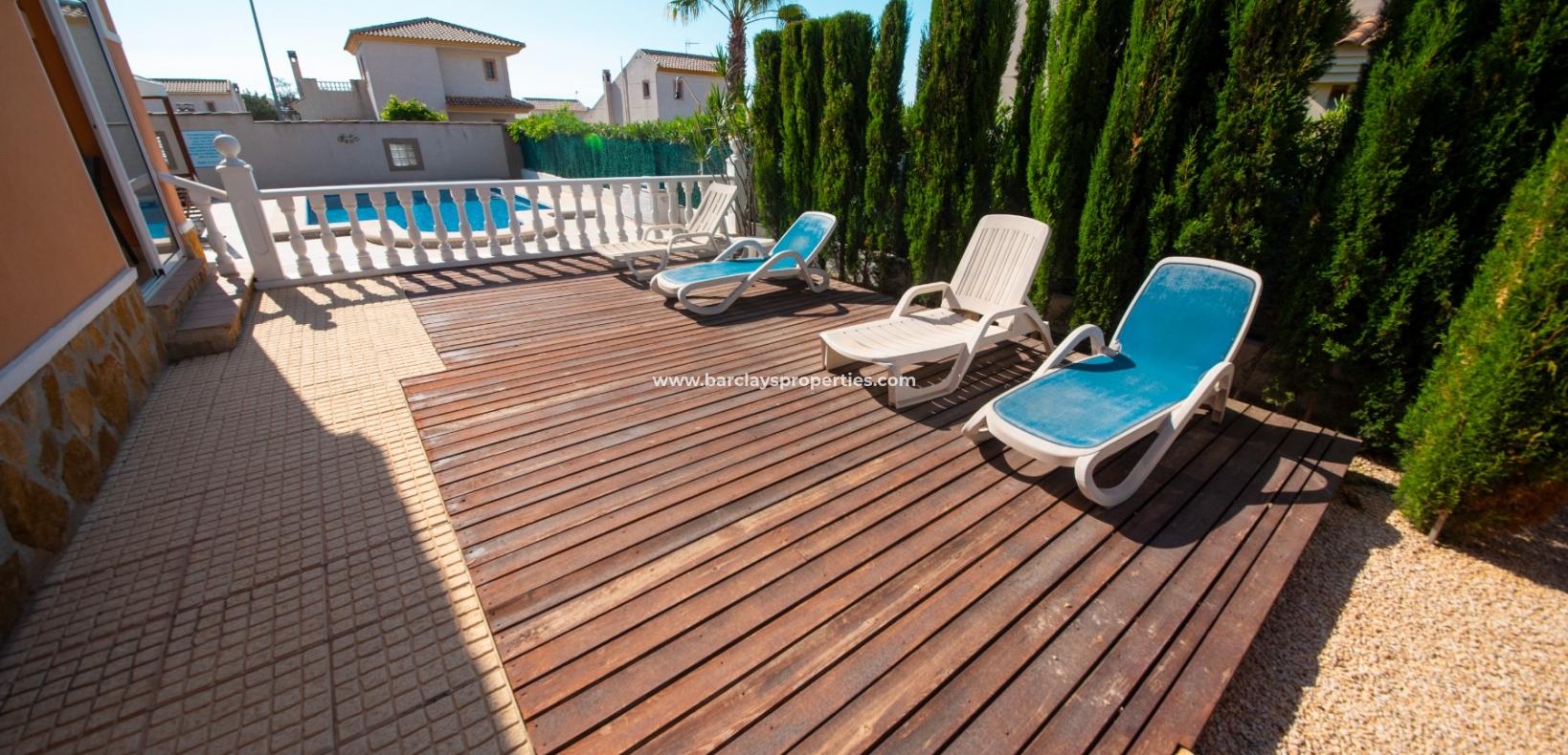 Wederverkoop - Vrijstaande Villa - Urb. La Marina