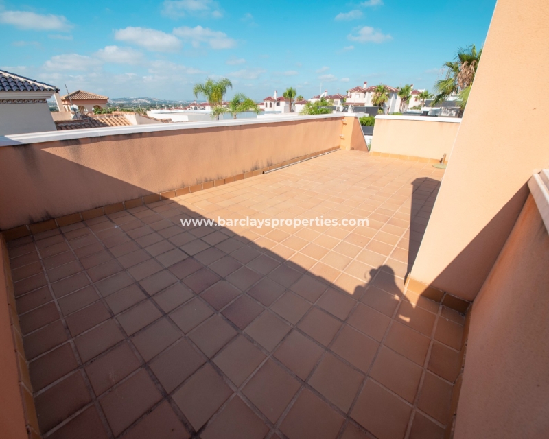 Wederverkoop - Vrijstaande Villa - Urb. La Marina