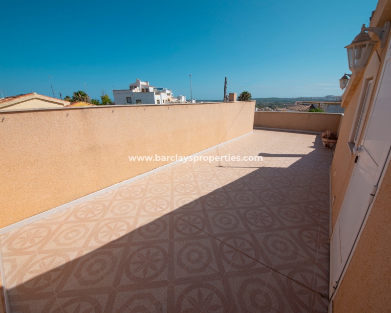 Wederverkoop - Vrijstaande Villa - Urb. La Marina