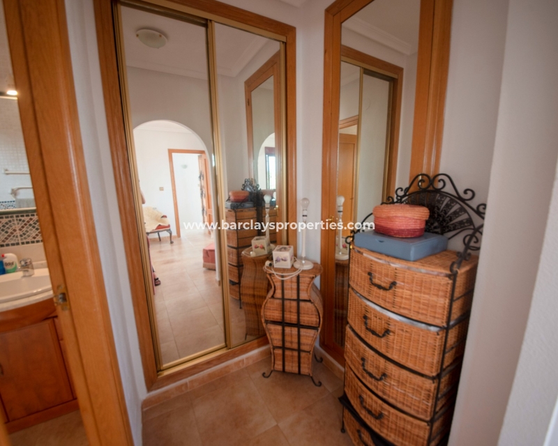 Wederverkoop - Vrijstaande Villa - Urb. La Marina