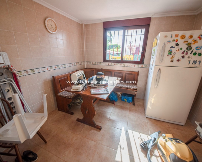 Wederverkoop - Vrijstaande Villa - Urb. La Marina