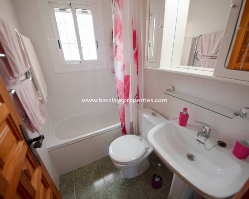 Wederverkoop - Vrijstaande Villa - Urb. La Marina