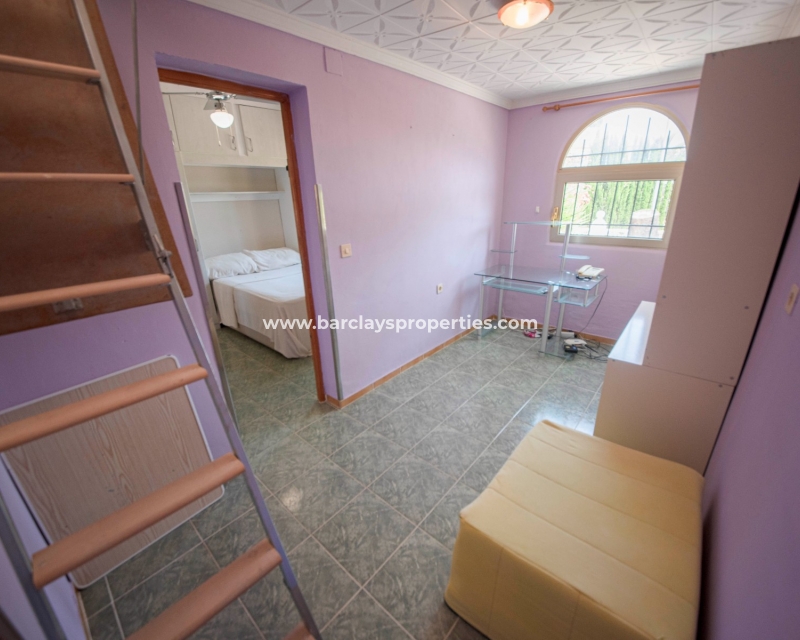 Wederverkoop - Vrijstaande Villa - Urb. La Marina