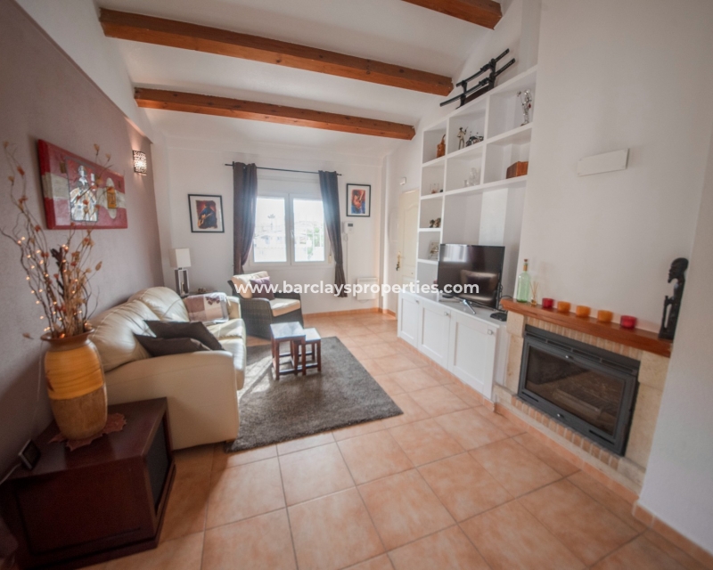 Wederverkoop - Vrijstaande Villa - Urb. La Marina