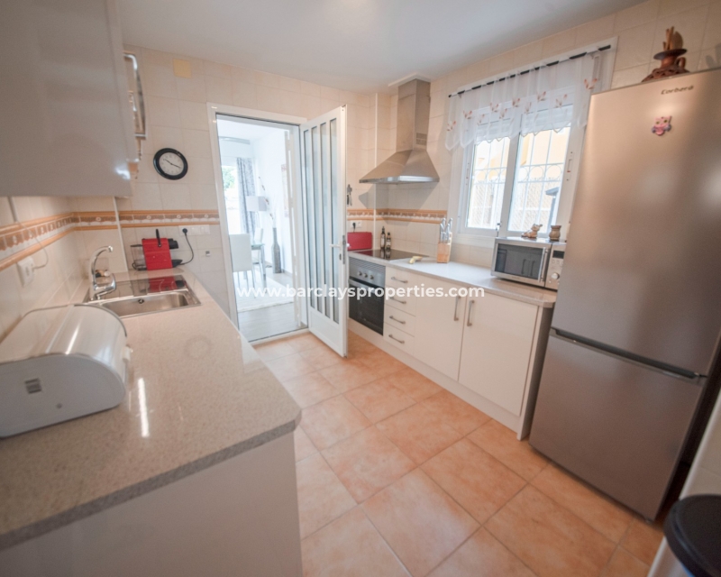 Wederverkoop - Vrijstaande Villa - Urb. La Marina