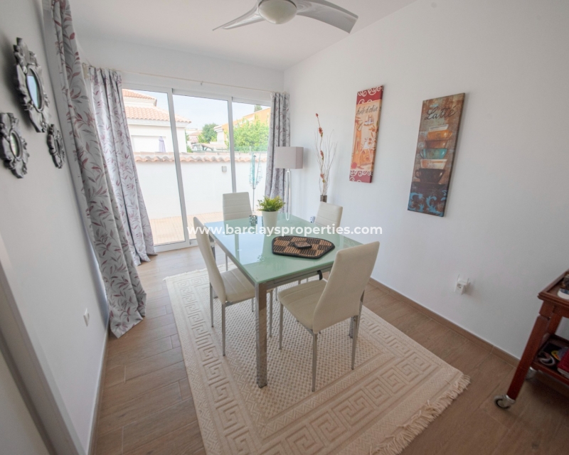 Wederverkoop - Vrijstaande Villa - Urb. La Marina