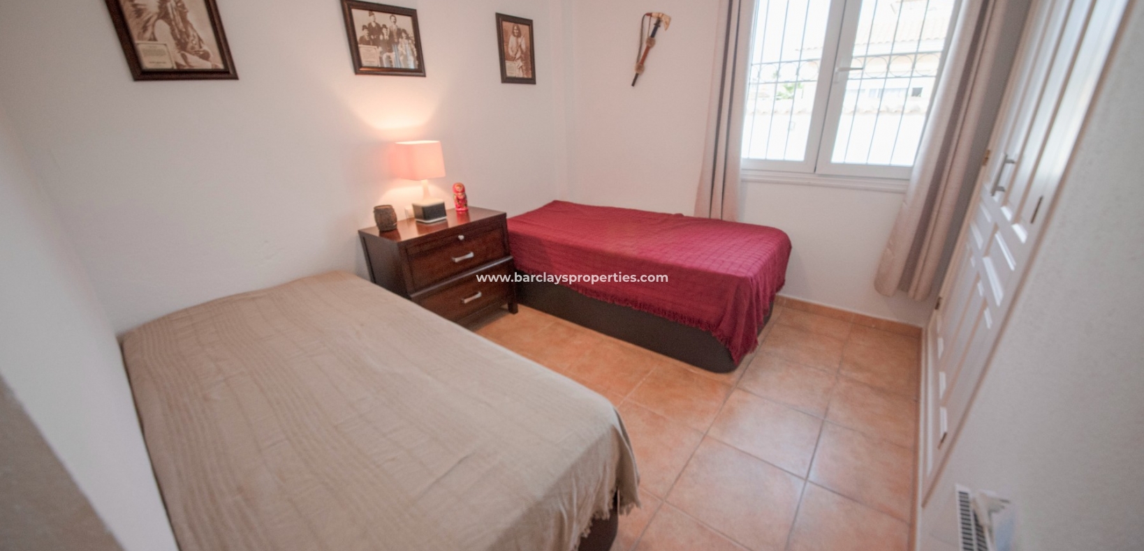 Wederverkoop - Vrijstaande Villa - Urb. La Marina