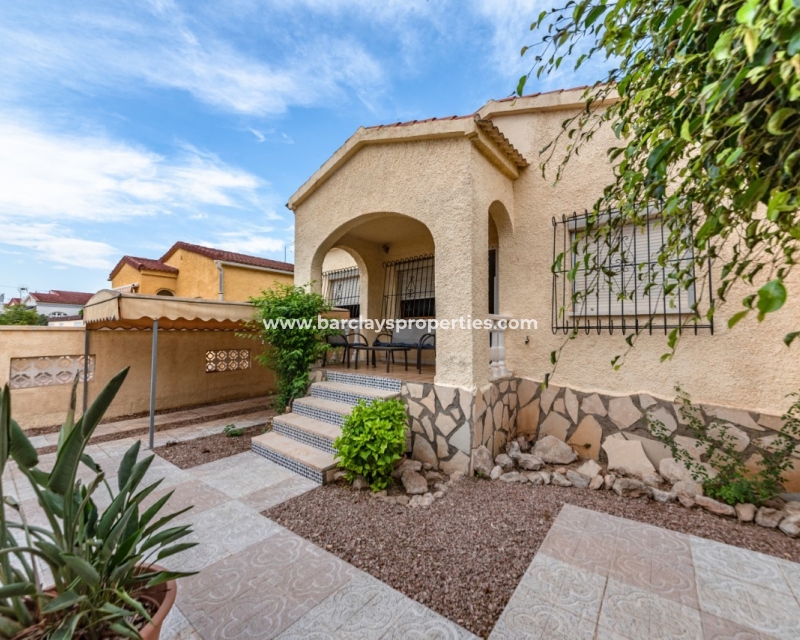 Wederverkoop - Vrijstaande Villa - Urb. La Marina