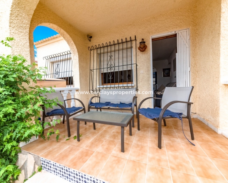 Wederverkoop - Vrijstaande Villa - Urb. La Marina