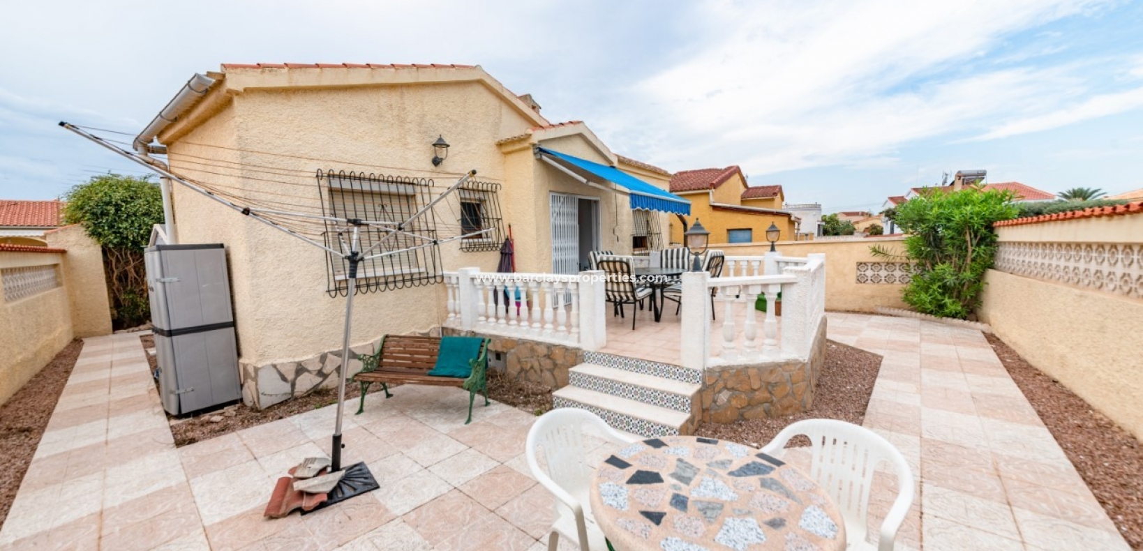 Wederverkoop - Vrijstaande Villa - Urb. La Marina