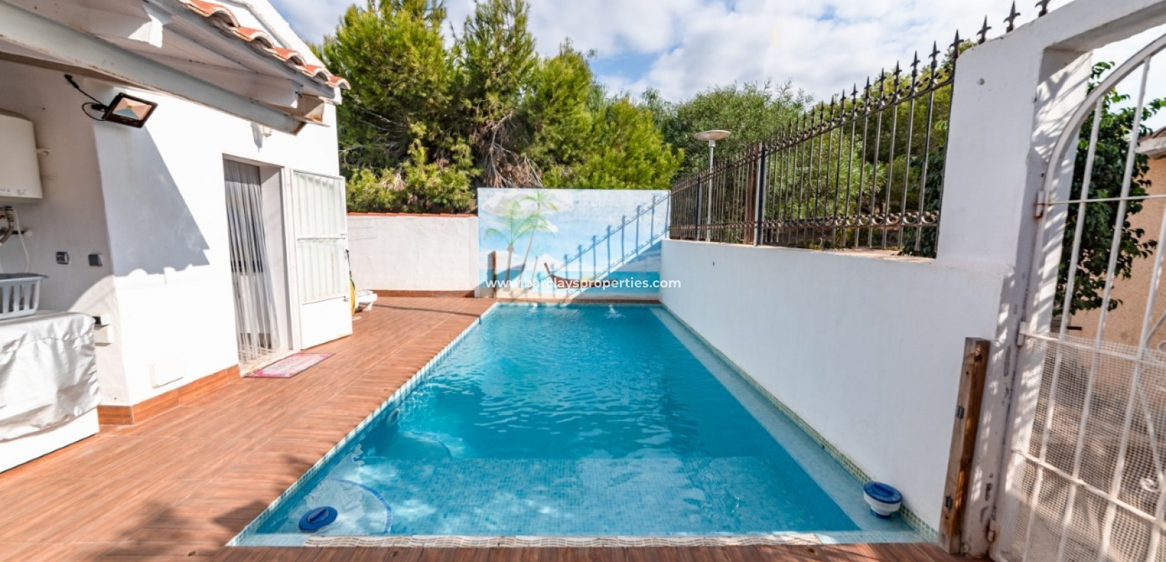 Wederverkoop - Vrijstaande Villa - Urb. La Marina