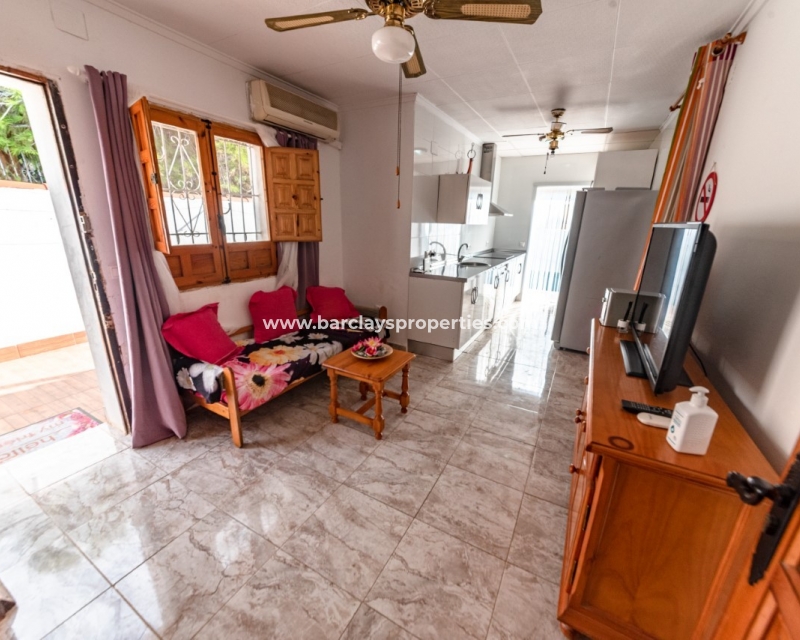 Wederverkoop - Vrijstaande Villa - Urb. La Marina