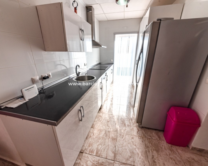 Wederverkoop - Vrijstaande Villa - Urb. La Marina