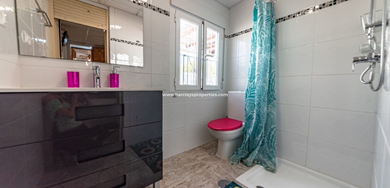 Wederverkoop - Vrijstaande Villa - Urb. La Marina