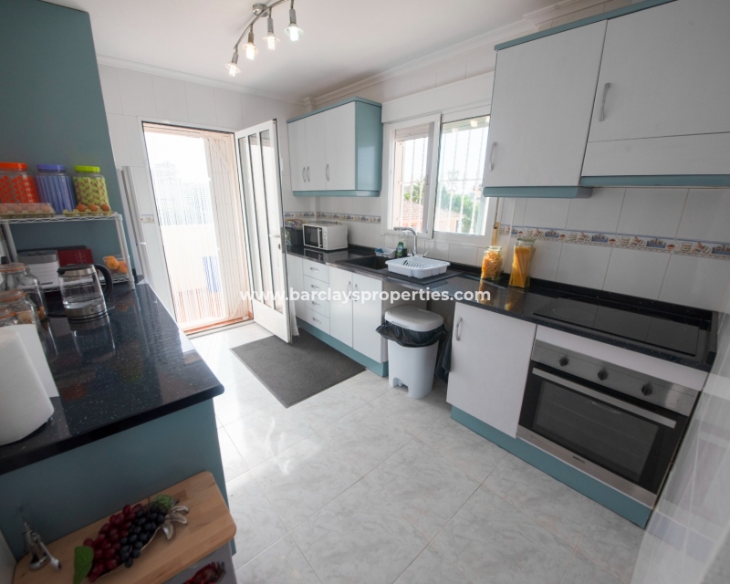 Wederverkoop - Vrijstaande Villa - Urb. La Marina