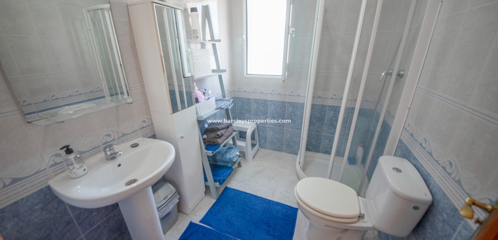 Wederverkoop - Vrijstaande Villa - Urb. La Marina