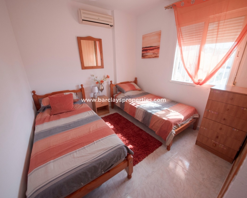 Wederverkoop - Vrijstaande Villa - Urb. La Marina