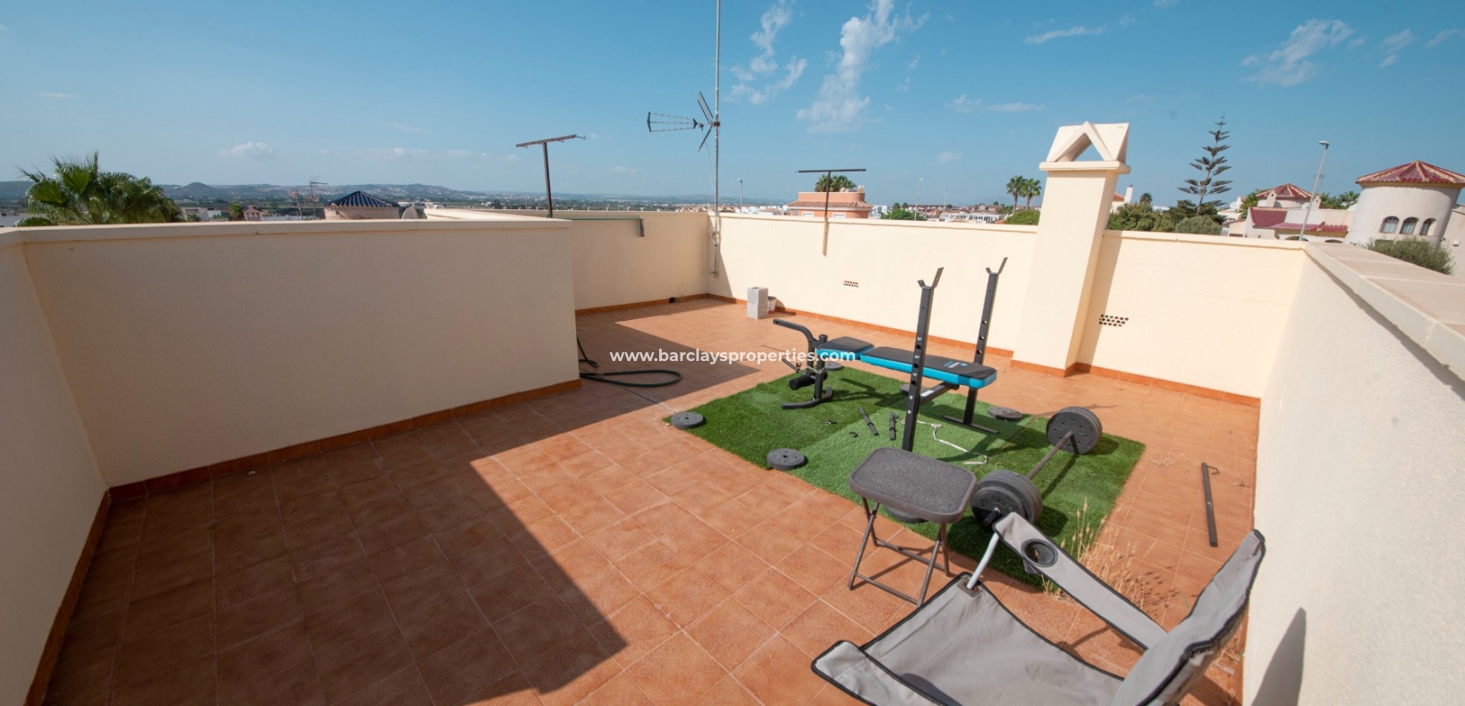 Wederverkoop - Vrijstaande Villa - Urb. La Marina