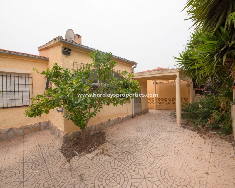 Wederverkoop - Vrijstaande Villa - Urb. La Marina