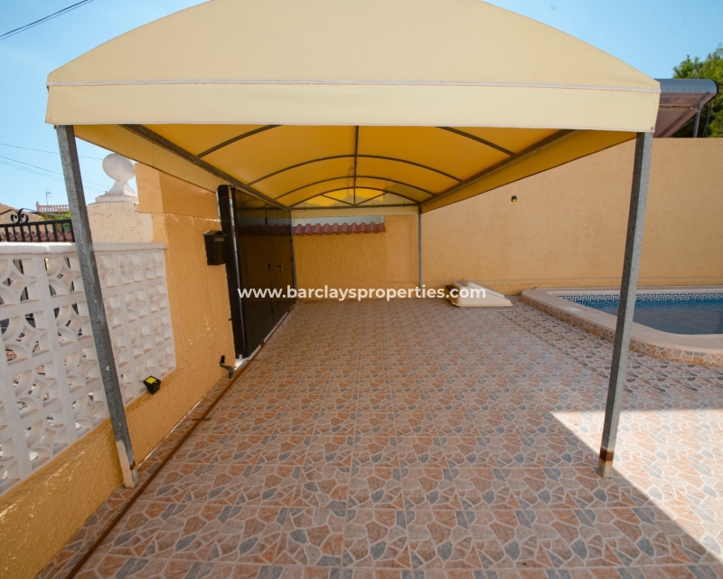 Wederverkoop - Vrijstaande Villa - Urb. La Marina