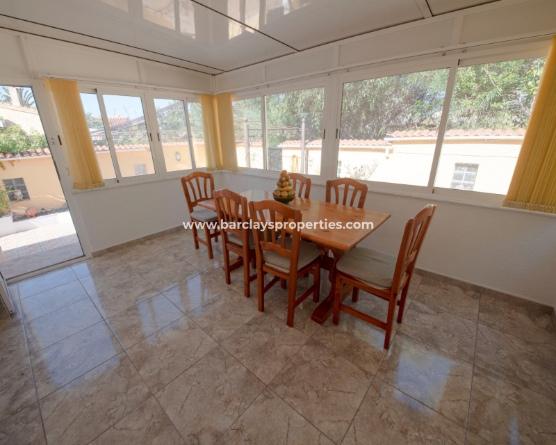 Wederverkoop - Vrijstaande Villa - Urb. La Marina