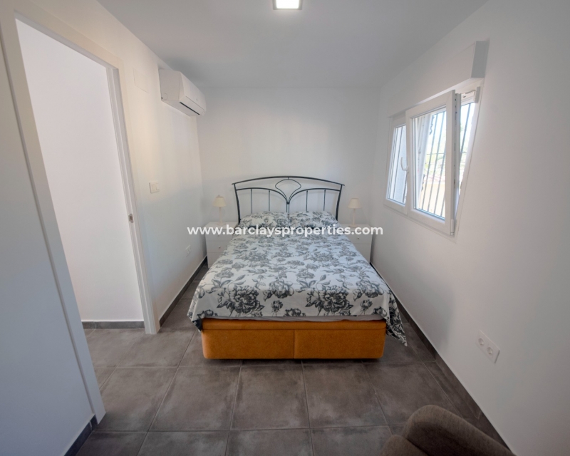 Wederverkoop - Vrijstaande Villa - Urb. La Marina