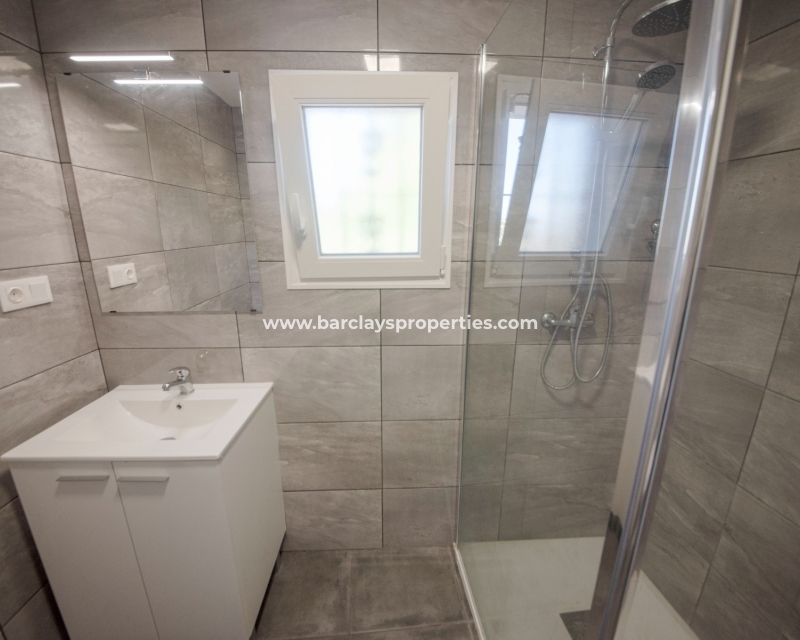 Wederverkoop - Vrijstaande Villa - Urb. La Marina