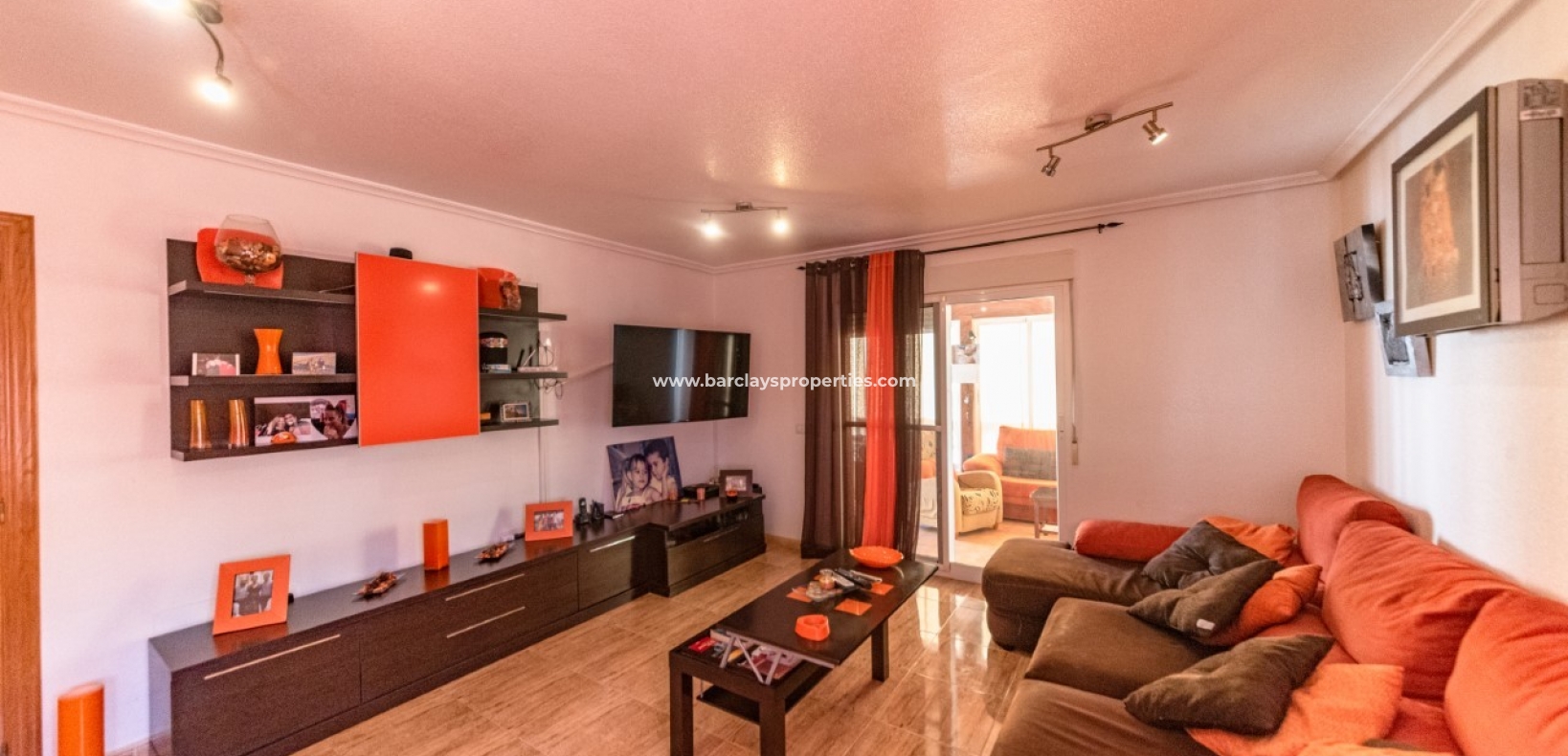 Wederverkoop - Vrijstaande Villa - Urb. La Marina