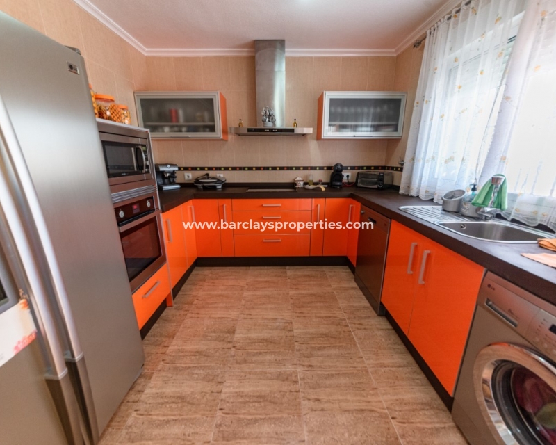 Wederverkoop - Vrijstaande Villa - Urb. La Marina