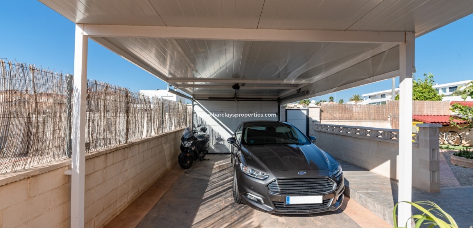 Wederverkoop - Vrijstaande Villa - Urb. La Marina